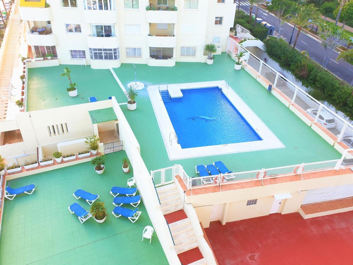 Fabulous Apartment In Front Of Sea & Marina With Incredible Views Estepona Exterior photo
