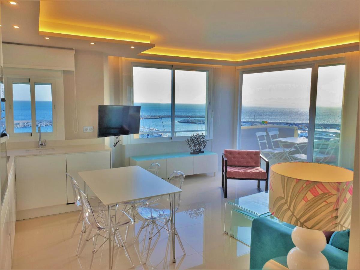 Fabulous Apartment In Front Of Sea & Marina With Incredible Views Estepona Exterior photo