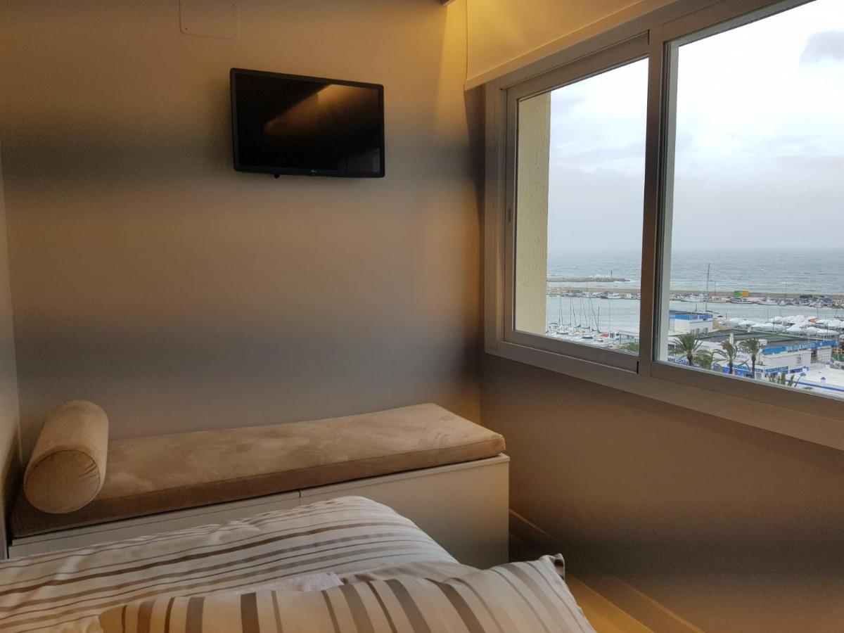 Fabulous Apartment In Front Of Sea & Marina With Incredible Views Estepona Exterior photo