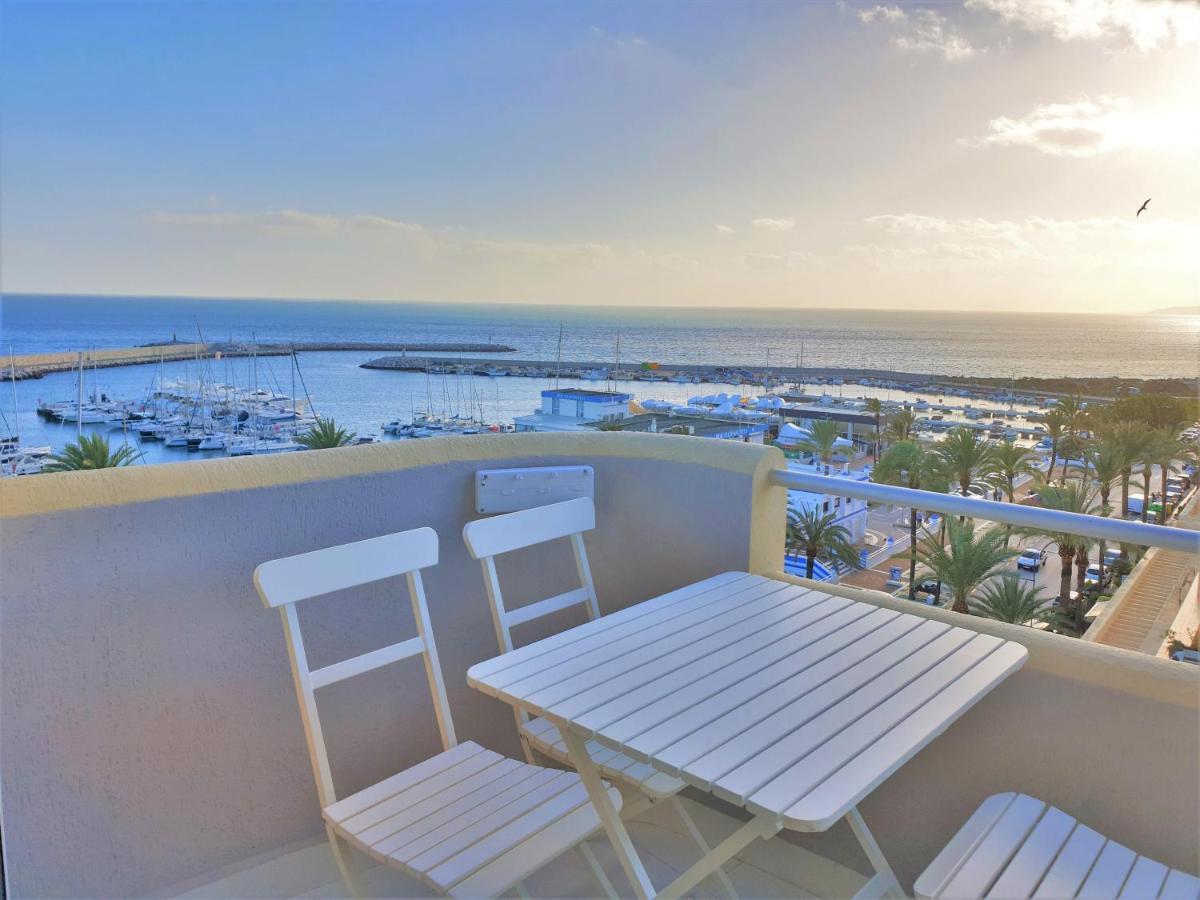 Fabulous Apartment In Front Of Sea & Marina With Incredible Views Estepona Exterior photo