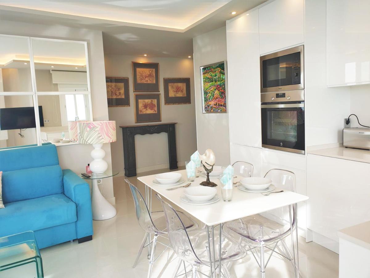 Fabulous Apartment In Front Of Sea & Marina With Incredible Views Estepona Exterior photo